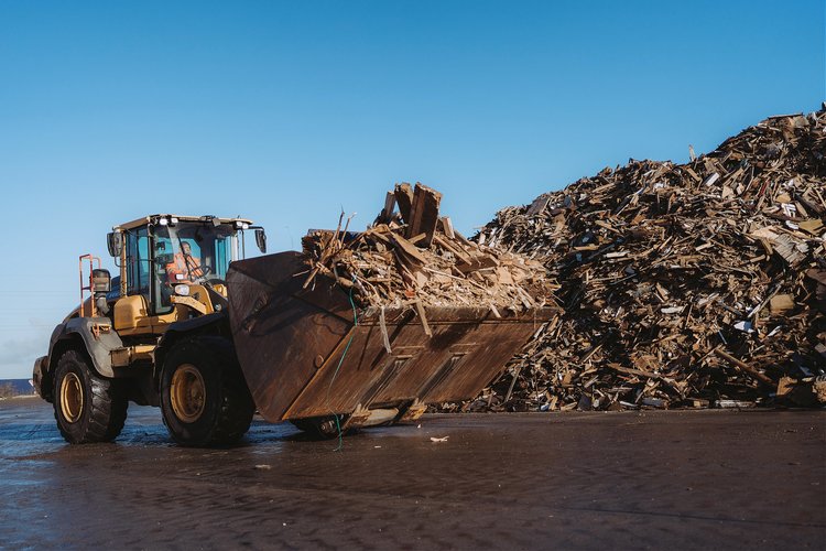 Biomass Fuel Supply with forklift